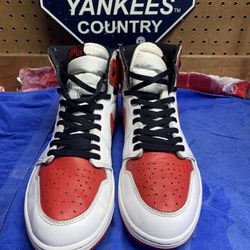 Jordan 1 High Retro OG Heritage, Size 12