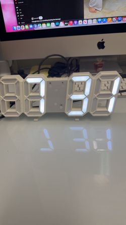 3D Digital Alarm Clock