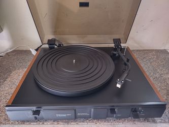 Vintage Quadraflex turntable. Mint