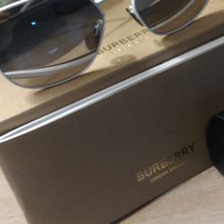 New Sunglasses Burberry 