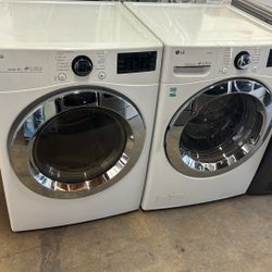 LG Electric Washer and Dryer 