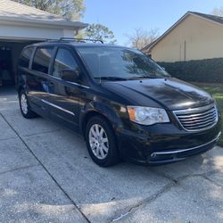 2015 Chrysler Town & Country