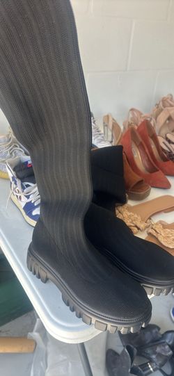 High boots size 7