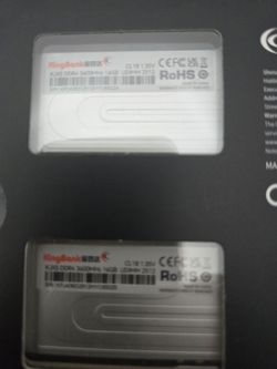 DDR4 memory