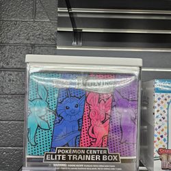 Pokemon Evolving Skies Pokemon Center Elite Trainer Box 