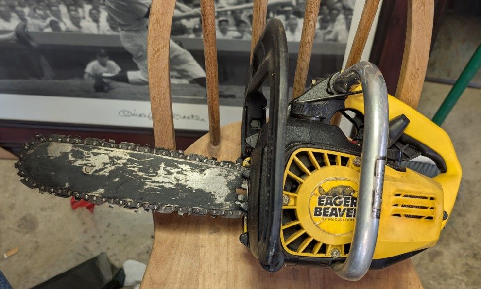 McCulloch 16" Eager Beaver Chainsaw