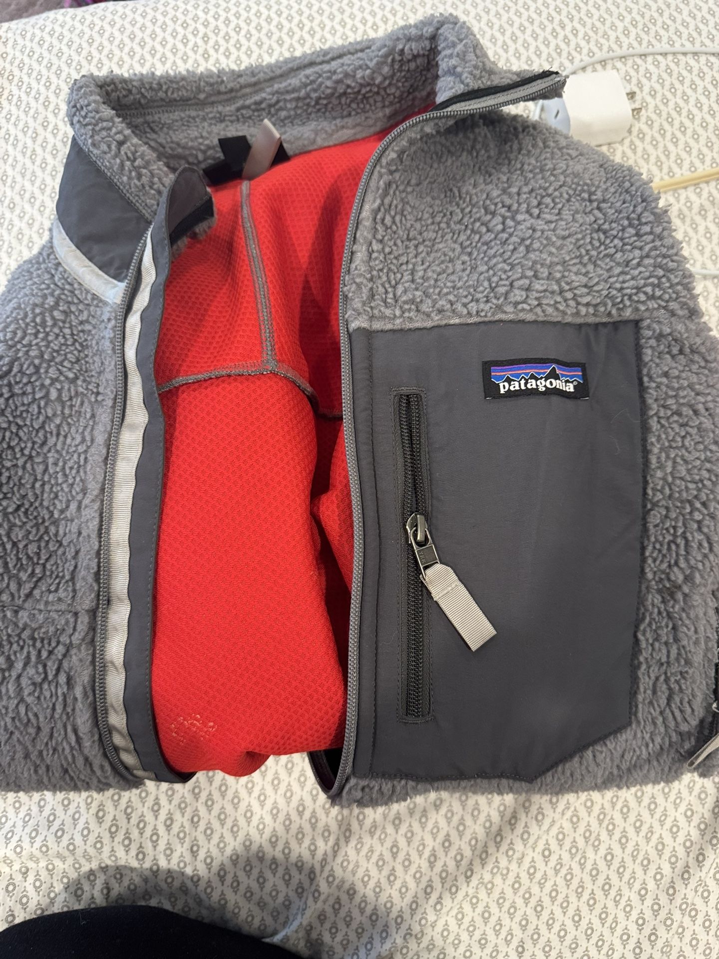 Patagonia Men’s Retro XS Fleece Jacket Gray