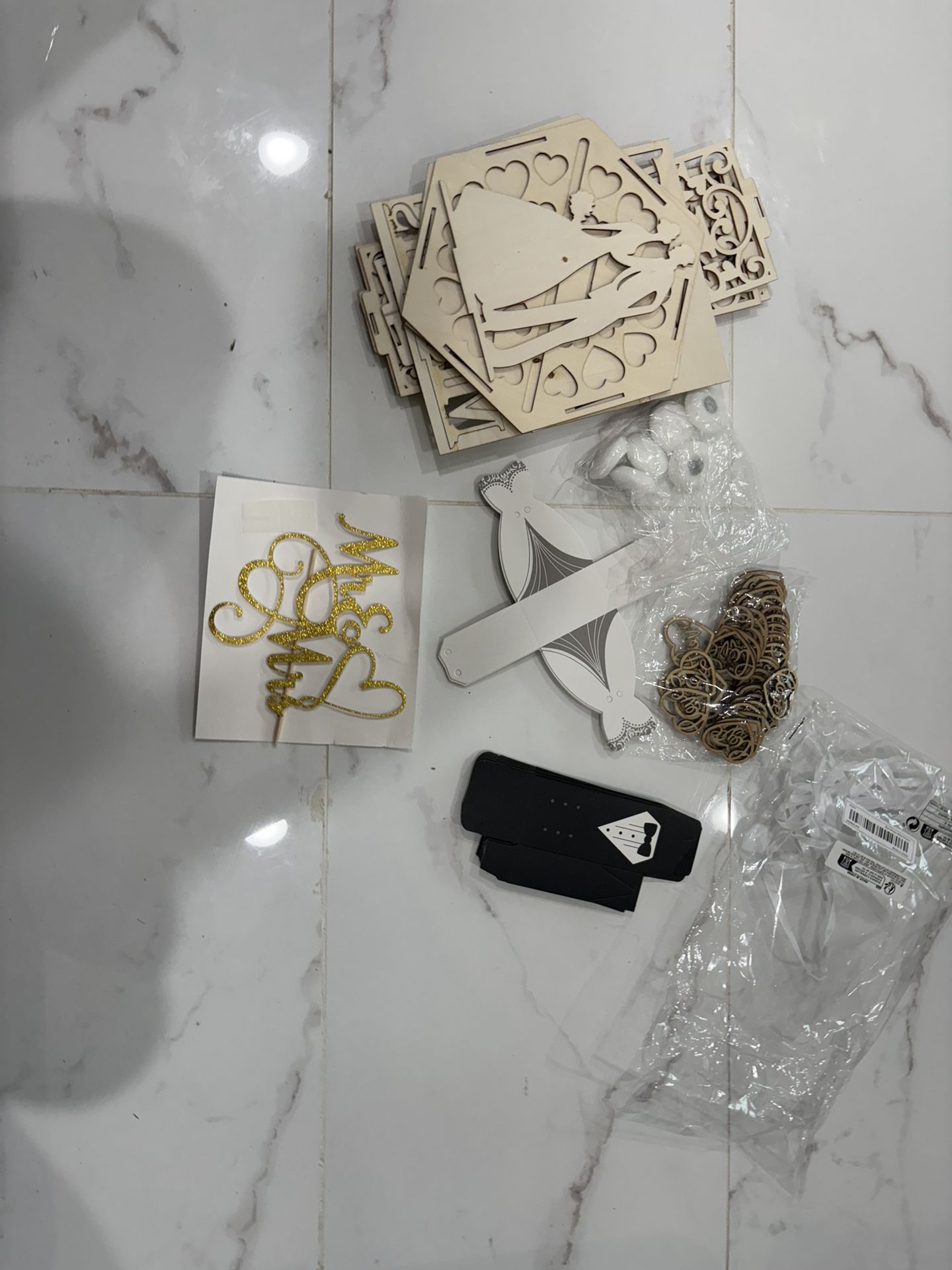 New Gold and Cream Wedding Decor Set