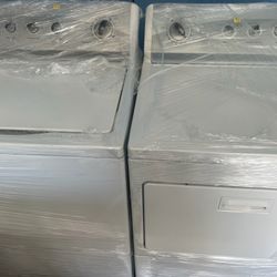Kenmore Top load Washer And Gas Dryer 