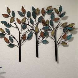 Metal Wall Hanging