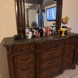 Maple Hardwood Marble Top Bed Set 