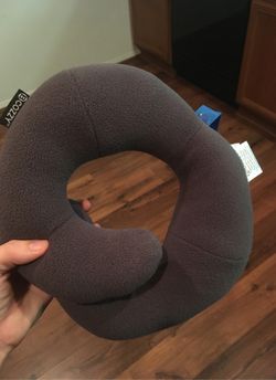 Kid shoulder pillow for traveling