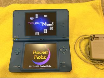 Nintendo DSi XL