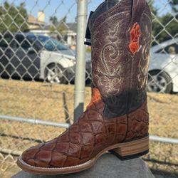 Bota Cuadrada
