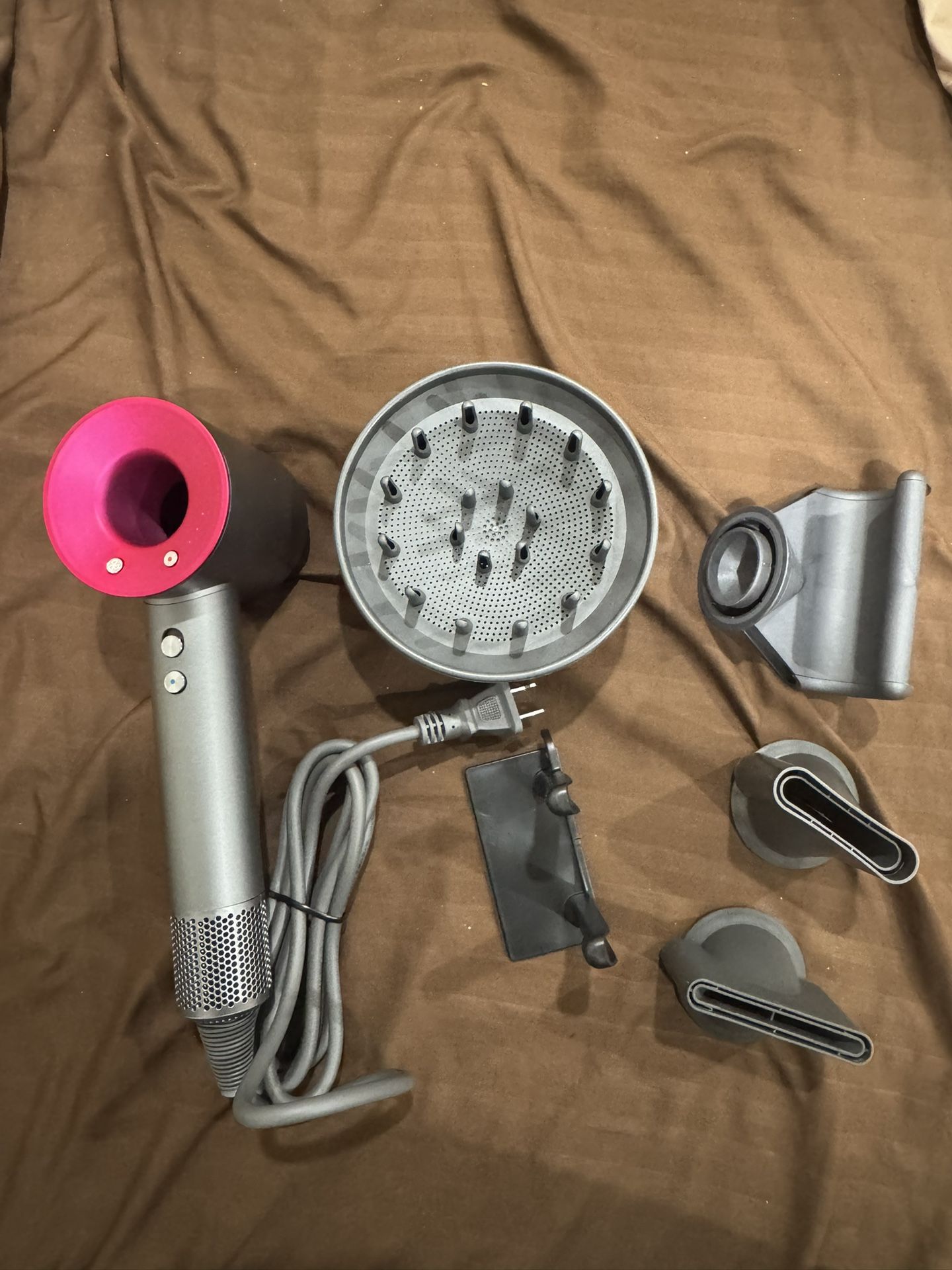 Dyson With Parts