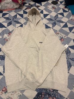 Essential sweater