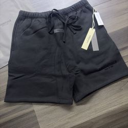 Essentials Shorts Black 