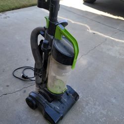 Powerful Bissell Vaccum Cleaner 