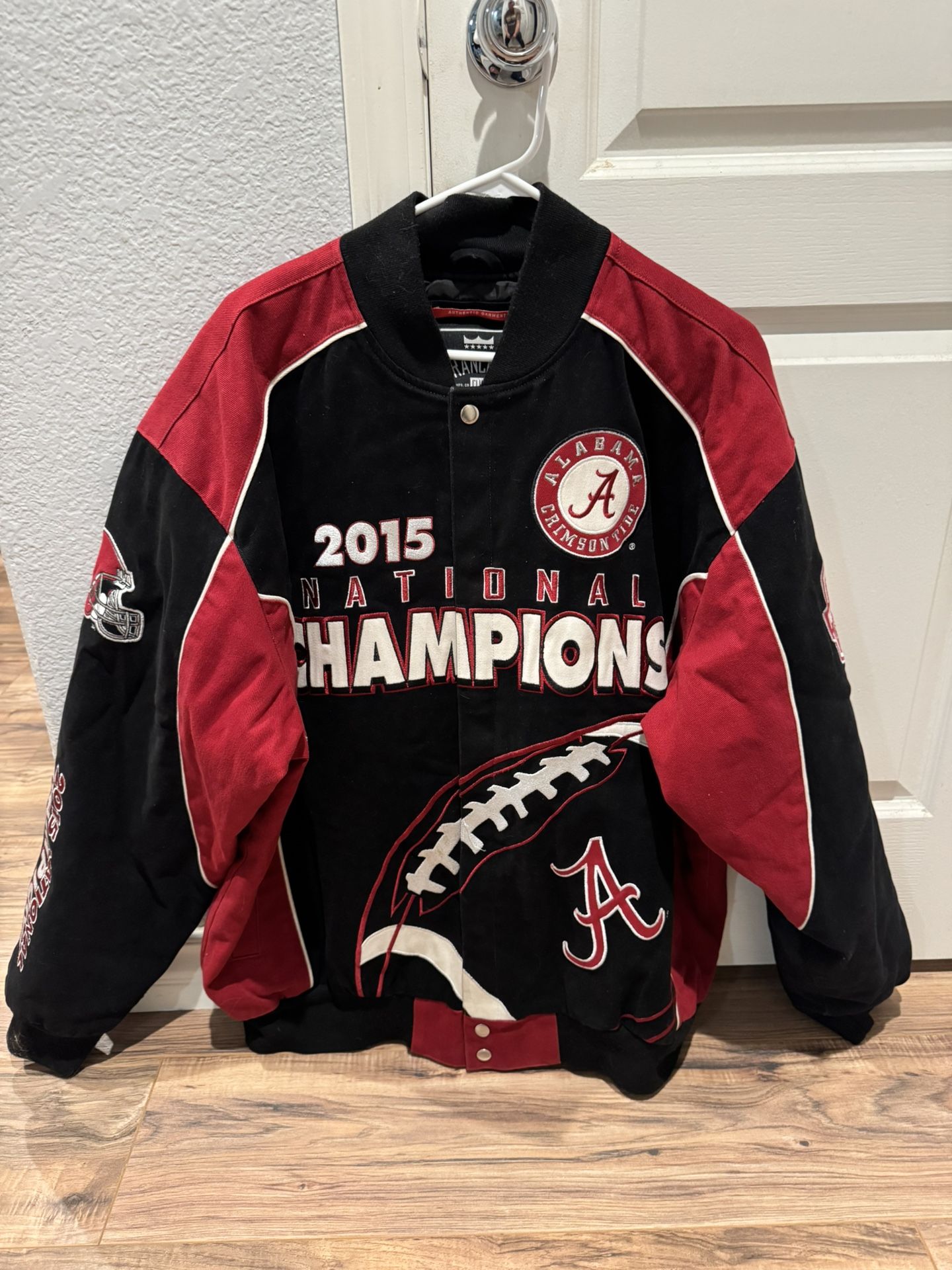 Alabama Jacket XL National Champions 2015 Franchise Club Crimson