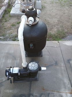 Pool Filtration Pump And Ladder Combo