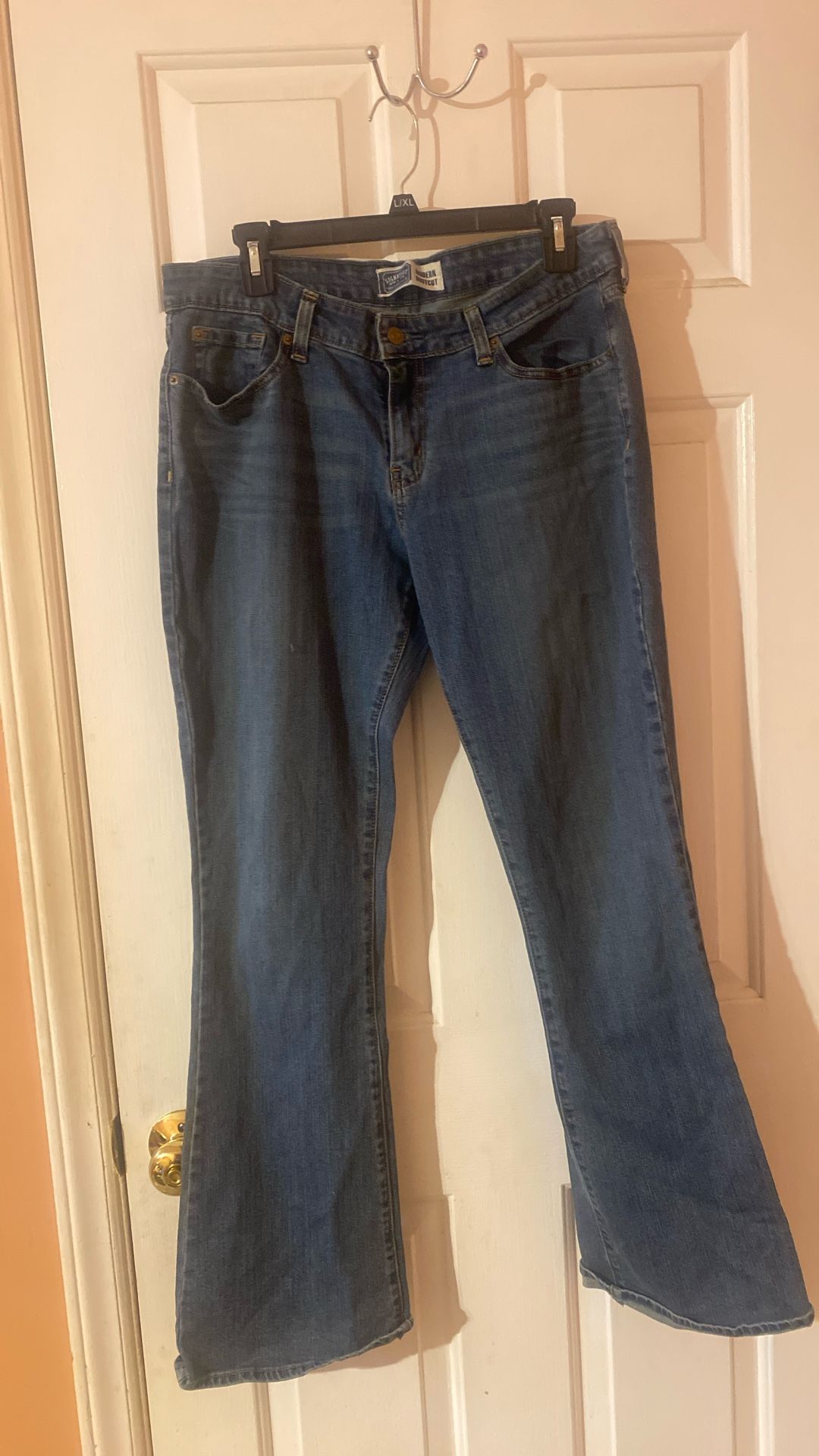 Levi Women Jeans