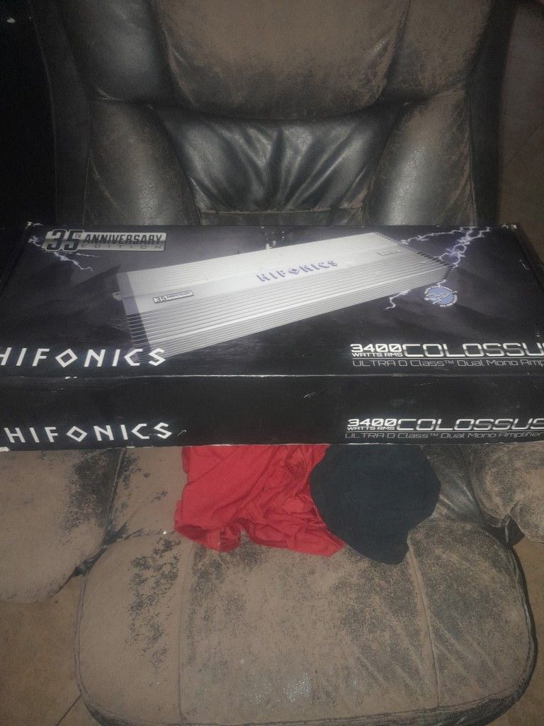 Hifonics 3400 Watts Amp