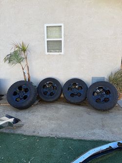 Black 18 in OEM Wheels