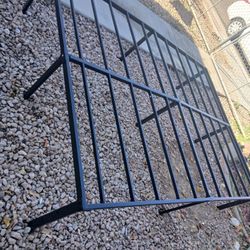 Bed Frame King Size Good Condition 