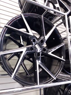 🔥 Brand New 20" Custom Wheels (5x112 Bolt Pattern) in Phoenix! 🔥 ​Upgrade your ride with these stunning 20-inch custom wheels featuring a 5x112 bolt