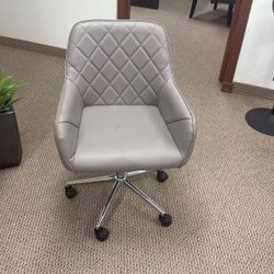 Amazing Office Chairs !!!