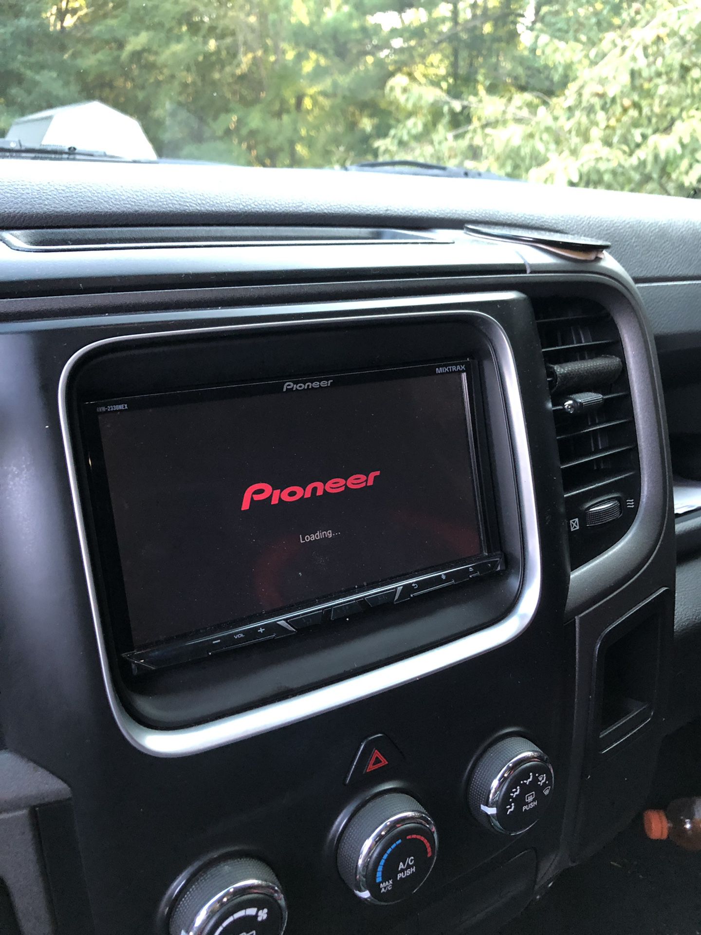 Pioneer stereo car play Apple and android