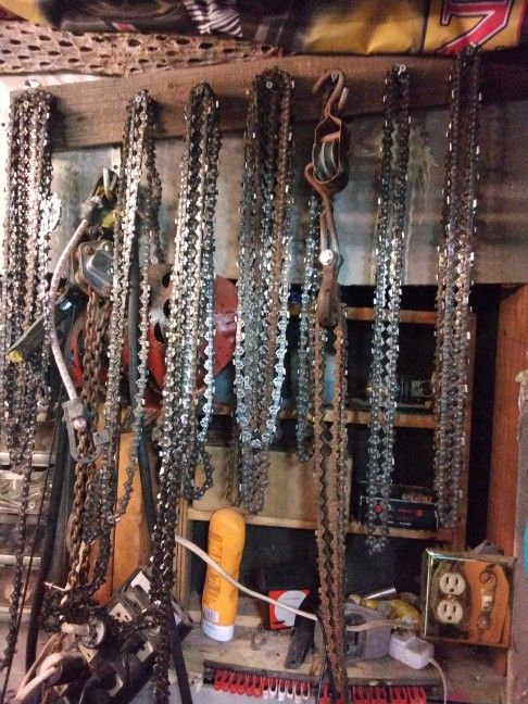 Chainsaw Chains