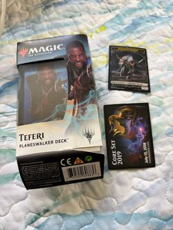 Magic: The Gathering — Teferi Planeswalker Deck from Core Set 2019 (Magic's 25th anniversary set)
