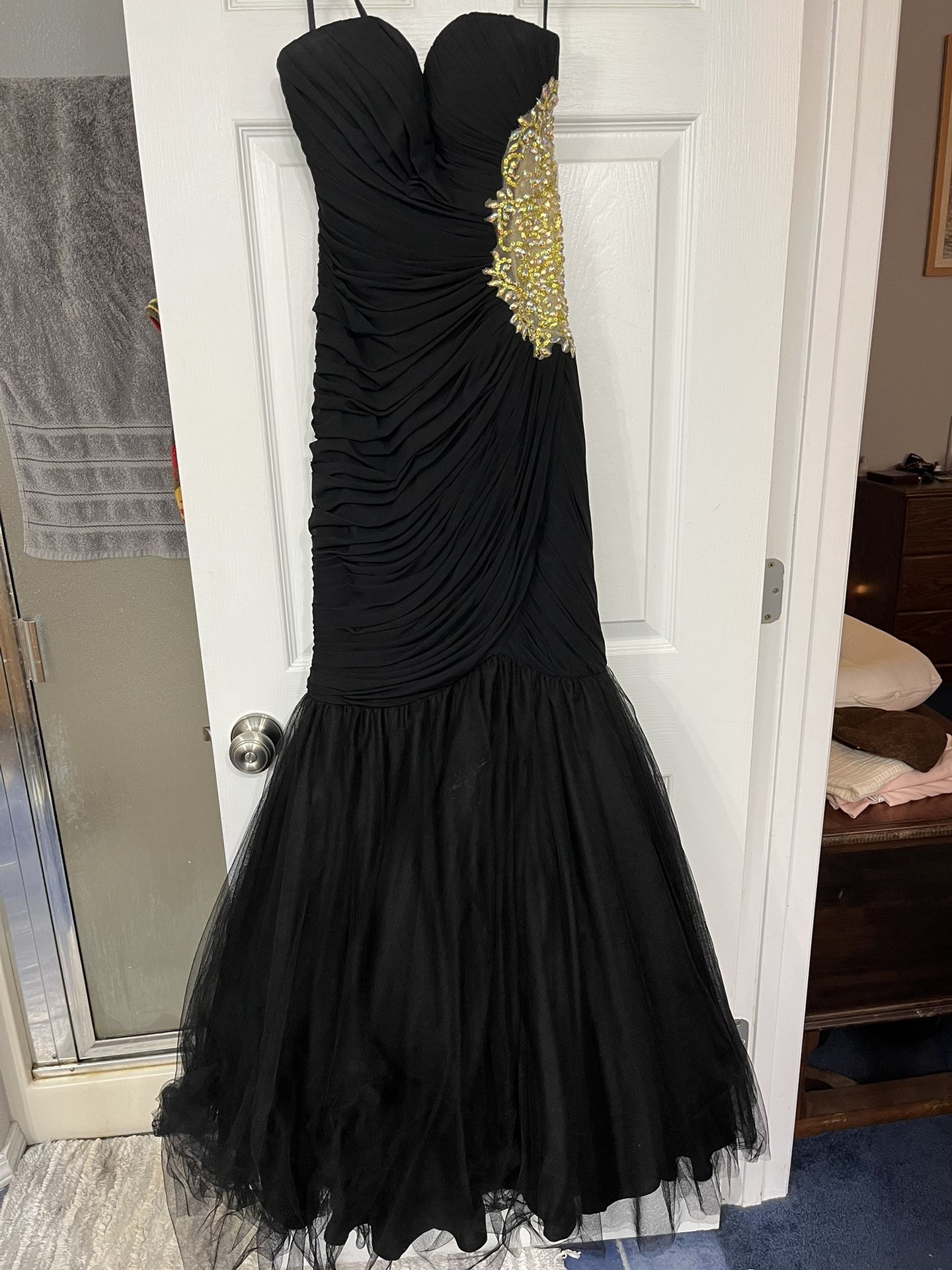 Black Prom Dress