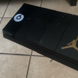 Two PS4 Broken But Can Be Fix 