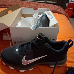 New baseball shoes