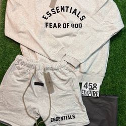 White/Cream Essentials Set