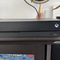 XBOX ONE X With games!