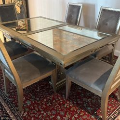 Elegant Dining Table & Chairs