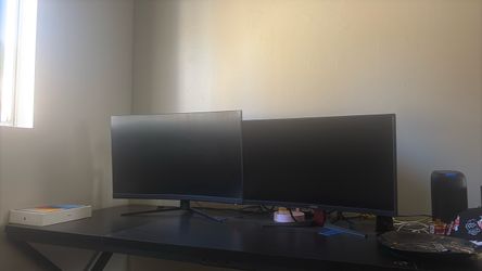 MONITORS