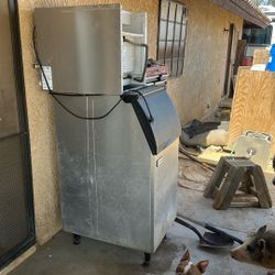 Ice Maker