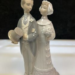 Lladro Bride And Groom 