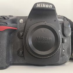 Nikon Camera + Full Kit