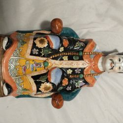 Antique Porcelain Chinese Figure