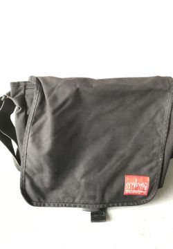 Manhattan Portage messenger bag