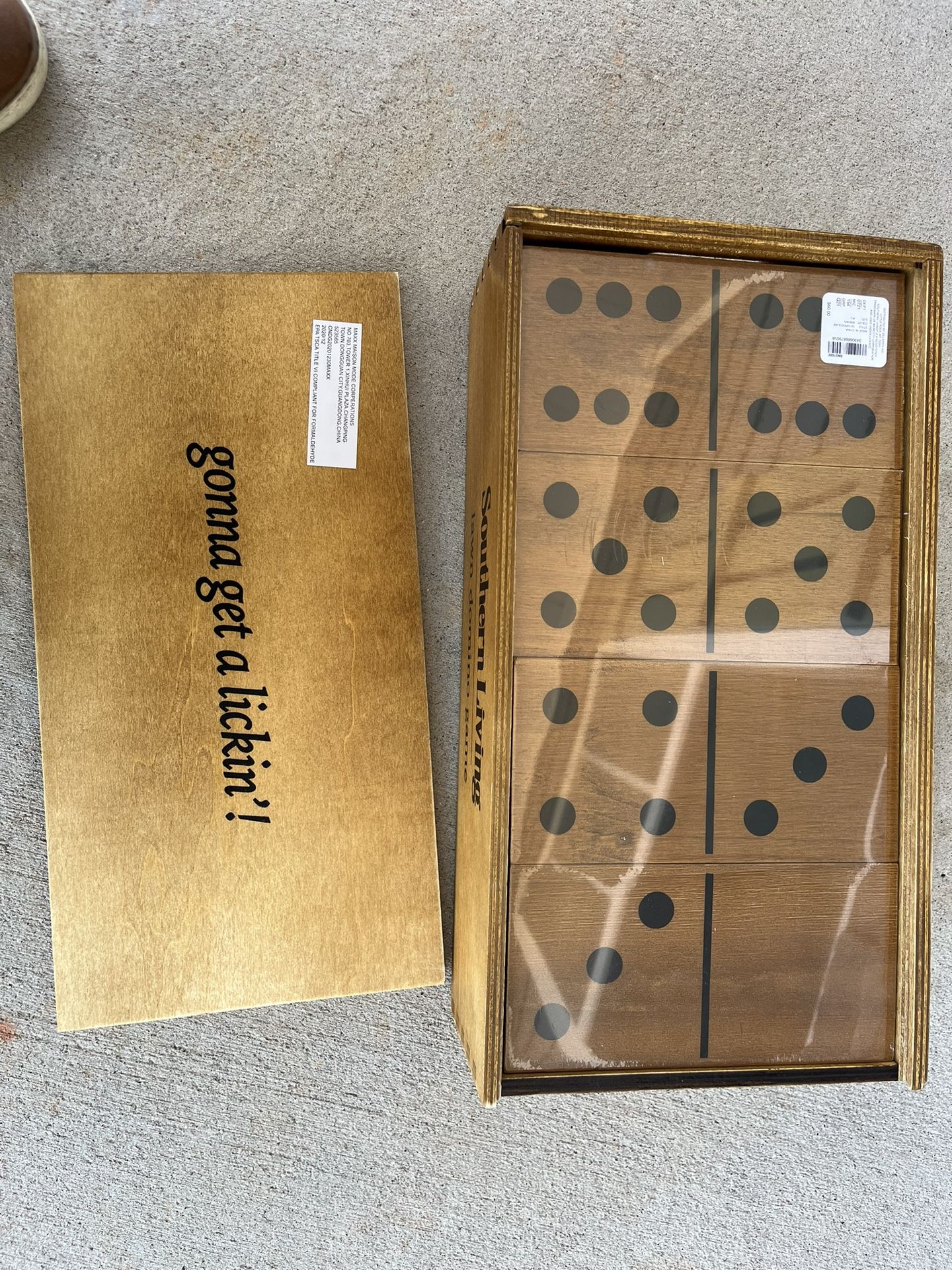 Lawn Domino Game - Southern Living