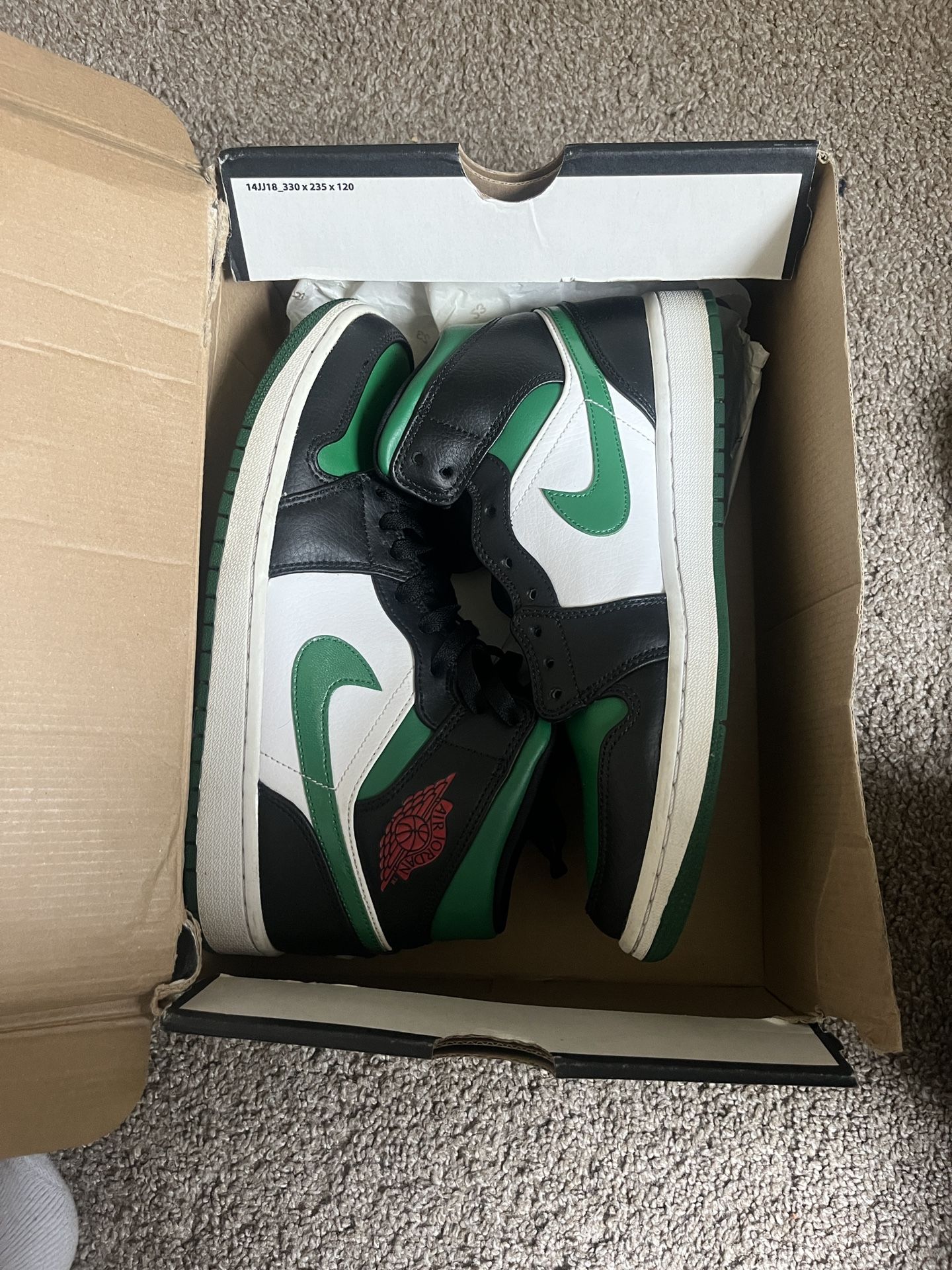 Air Jordan 1 Mid