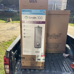 New Propane Water Heater 50 Gallon 