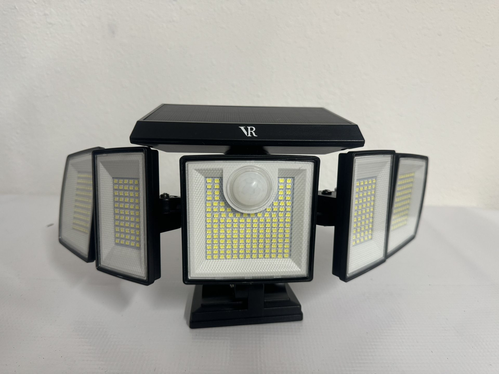 Solar Powered Flood light outdoor light