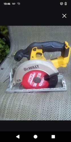 DeWalt 20v Max Circular Saw Like New Tool Only Look @@